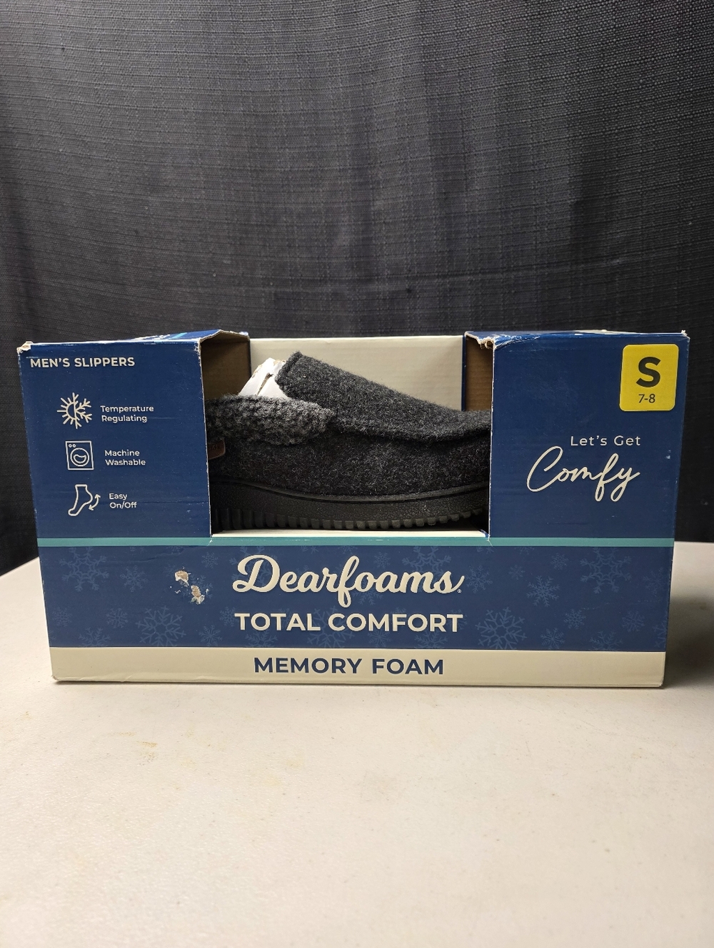 Mens Small 7-8 Black Dearfoams Slippers  Memoryfoam Like New